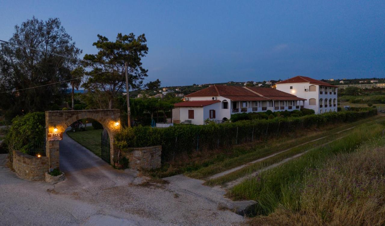 Ilias Apartments 메토니 외부 사진
