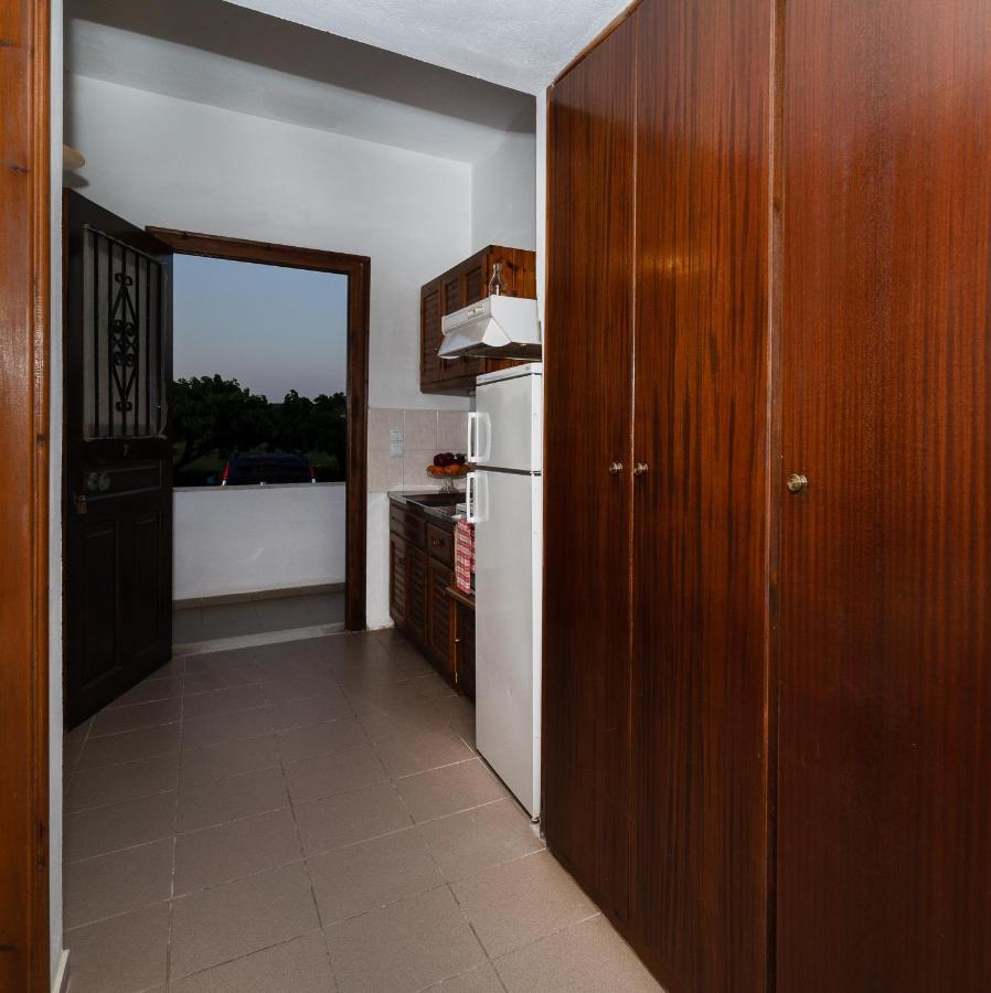 Ilias Apartments 메토니 외부 사진