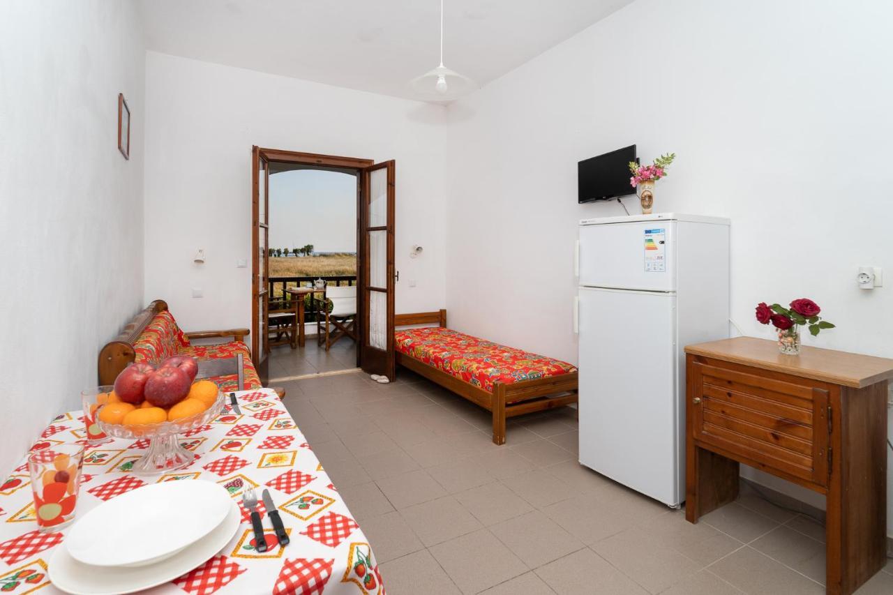 Ilias Apartments 메토니 외부 사진
