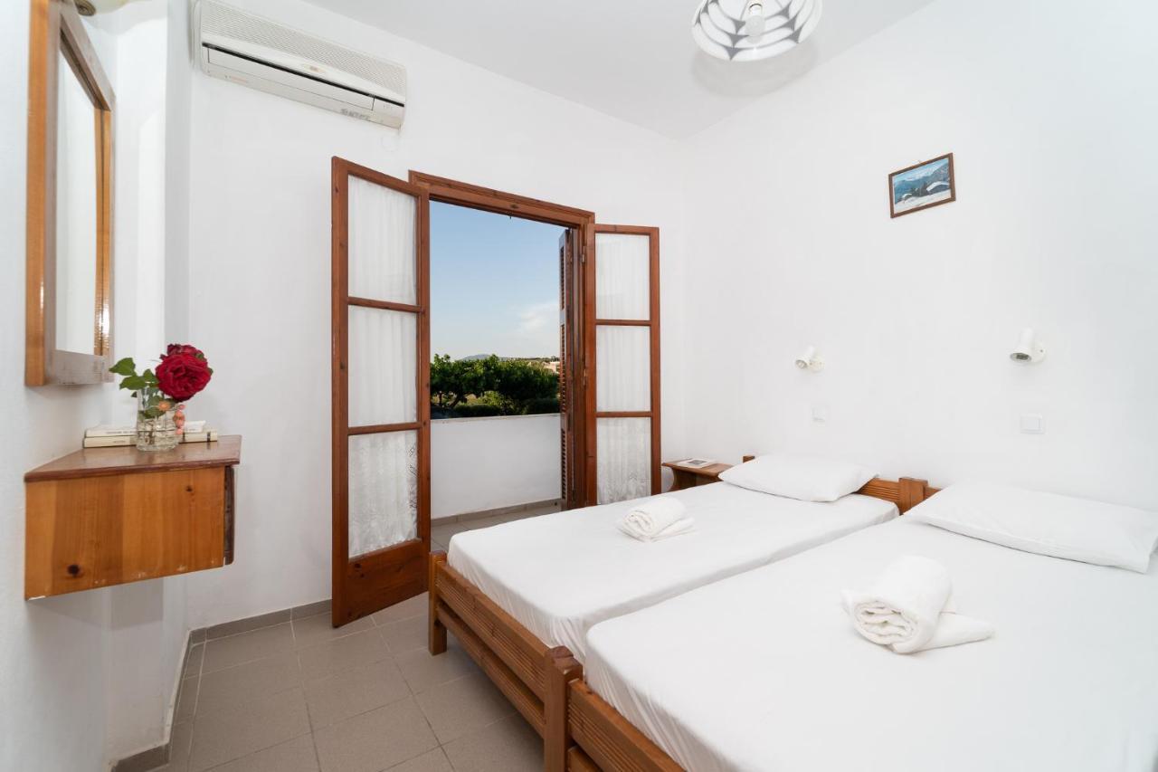 Ilias Apartments 메토니 외부 사진